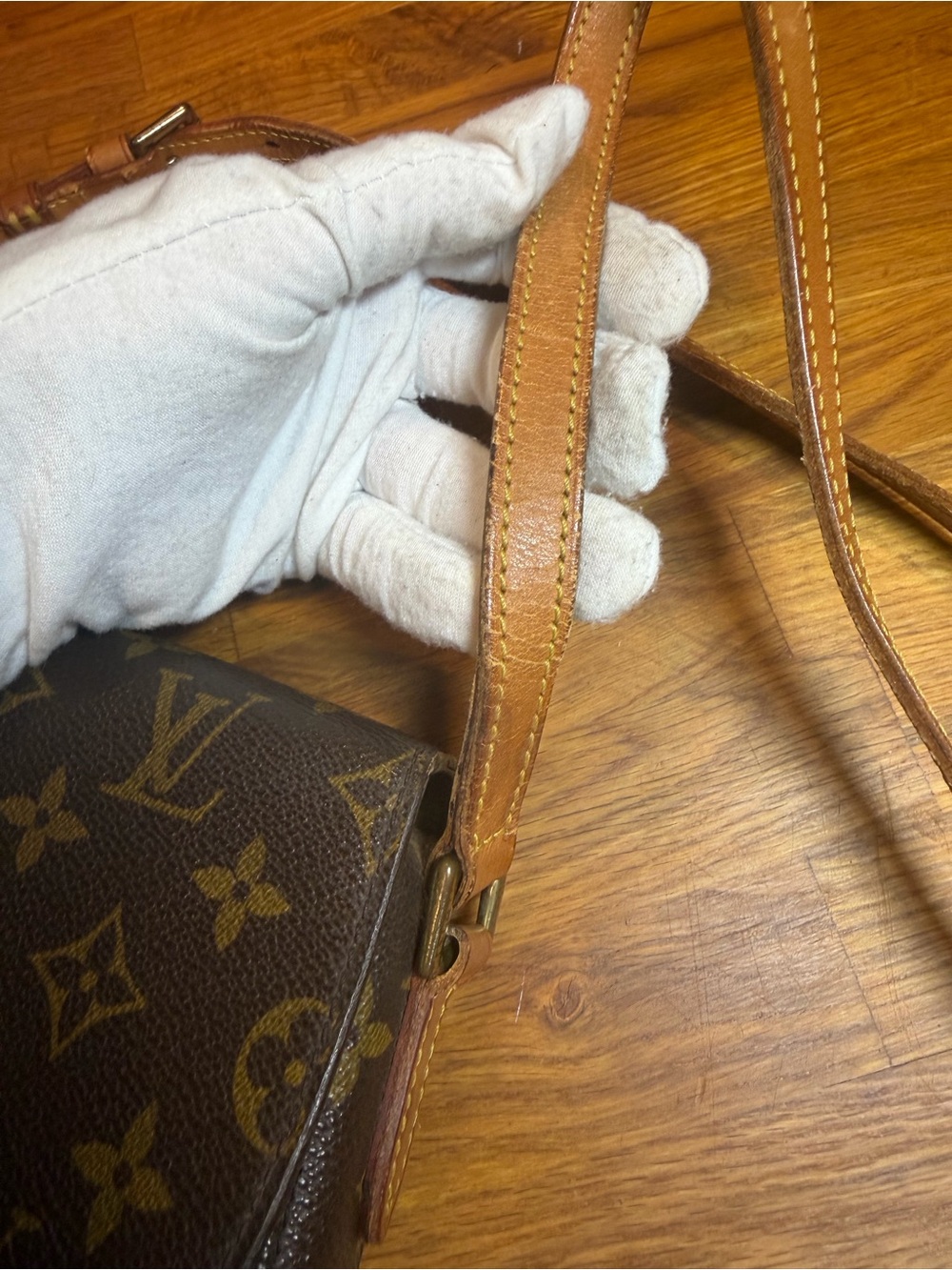 VINTAGE Louis Vuitton Monogram PM St. Cloud Crossbody w COA and Dust Bag - Picture 4 of 17